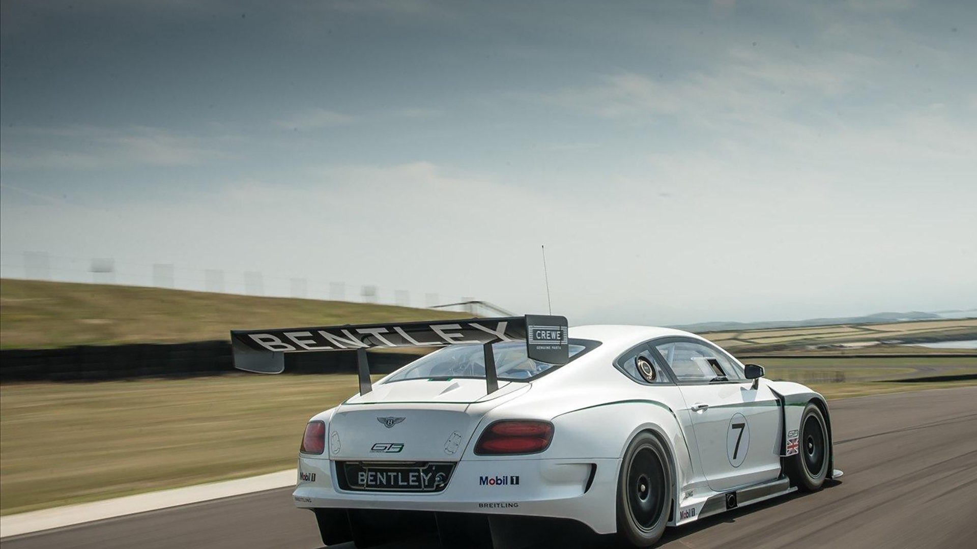 九游电竞官网-_机器人运动会：科技与运动的未来融合_，机器人竞技运动